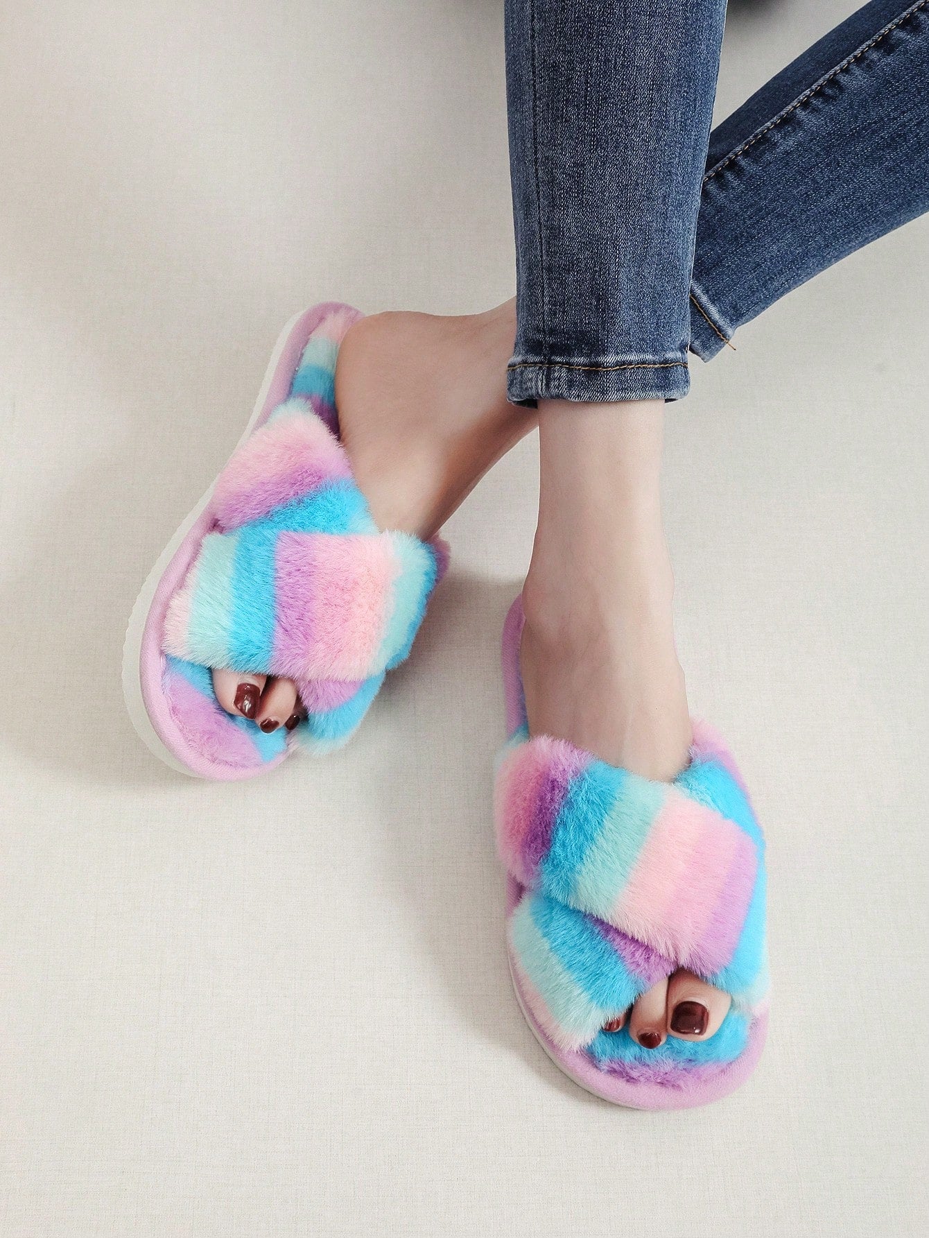 Buy SHEIN Women's Open Toe Lightweight Comfortable Floor Slipper in Pakistan
