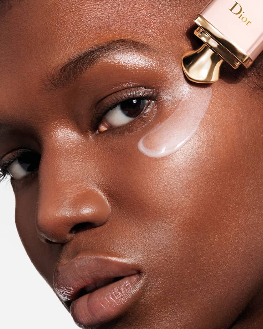 Buy Dior Prestige Illuminating Micro Nutritive Eye Serum 15 - Ml in Pakistan