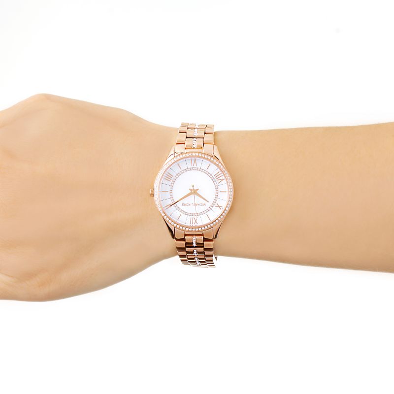 Buy Michael Kors Women's Lauryn Three-hand Rose Gold-tone Stainless Steel Watch - Mk3716 in Pakistan