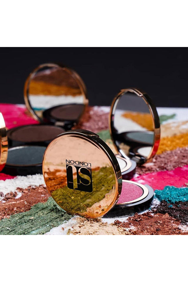 Buy ST London 3D Lights Eye Shadow in Pakistan