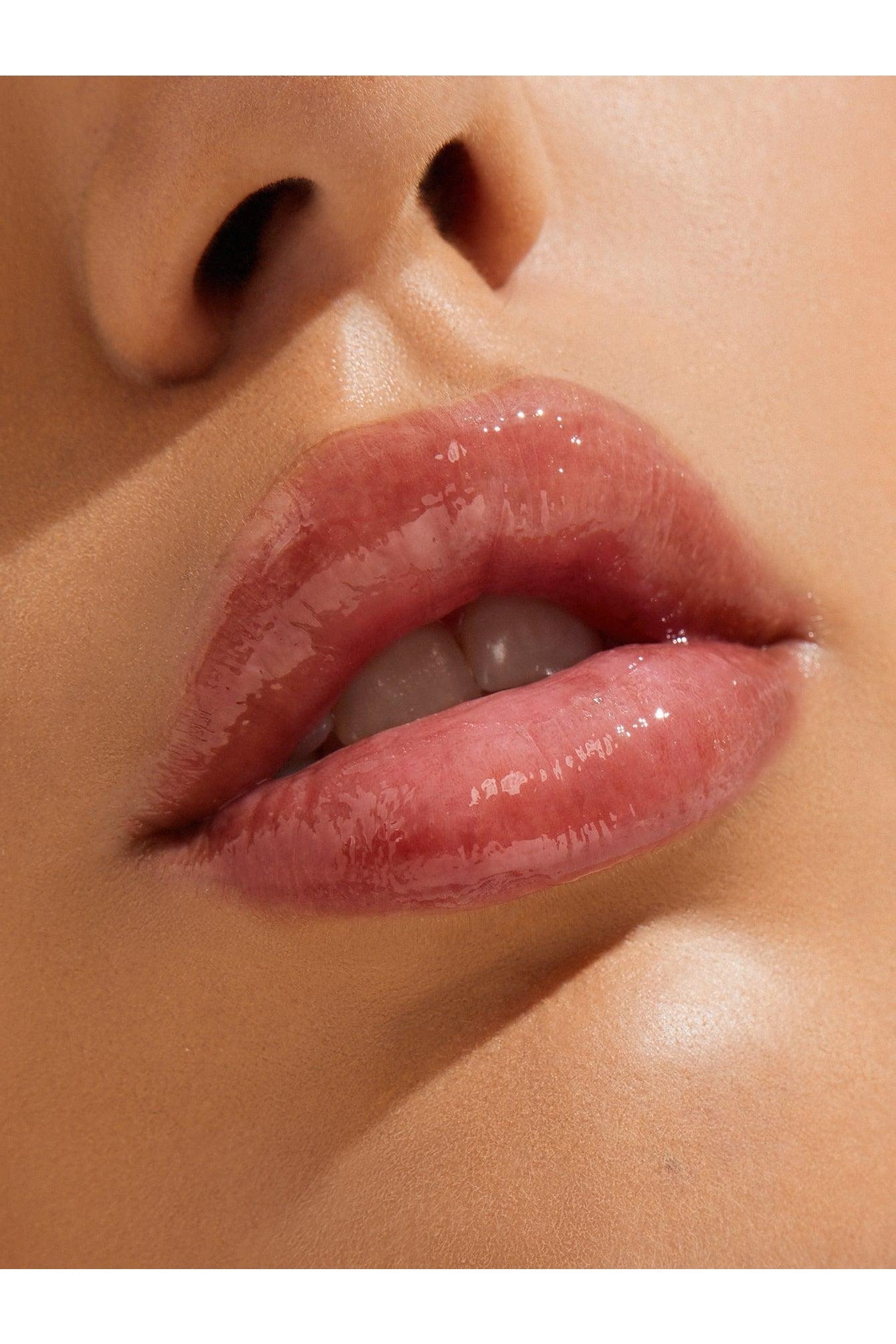 Buy SHEGLAM Jelly Wow Hydrating Lip Oil - Berry Involved in Pakistan