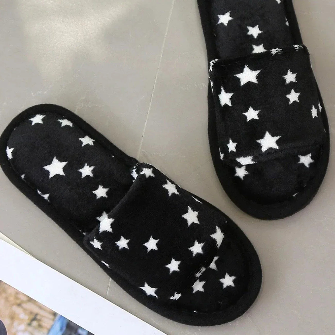 Buy Shein Star Pattern Fluffy Bedroom Slippers in Pakistan