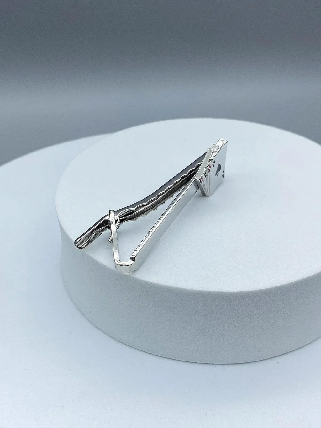 Buy SHEIN Men Playing Card Decor Tie Clip in Pakistan