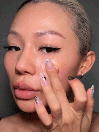 SHEGLAM  The Superman  SHEGLAM Good Grip Glow Illuminating Primer - 45 Ml