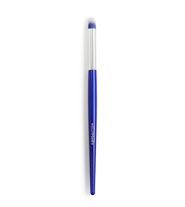 Buy Revolution Relove Brush Queen Detailed Eye Brush in Pakistan