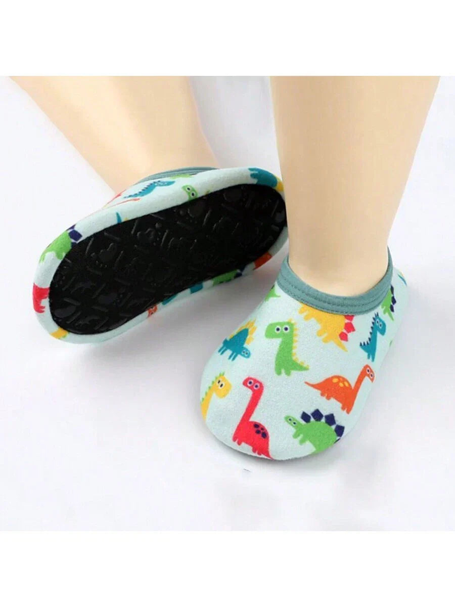 Buy 1pair Baby Girls' & Boys' Cartoon Pattern Anti-Slip Soft Sole Indoor Slipper Socks in Pakistan