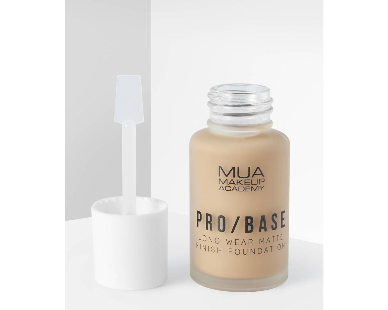 Buy MUA Pro Base Long Wear Matte Finish Foundation in Pakistan