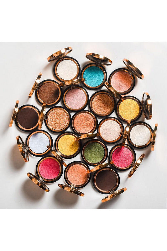 Buy ST London 3D Lights Eye Shadow in Pakistan