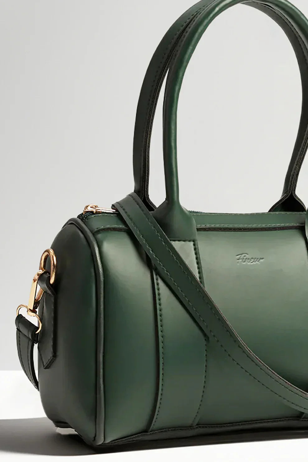 Buy The Handbag Pace Duffle - Green in Pakistan