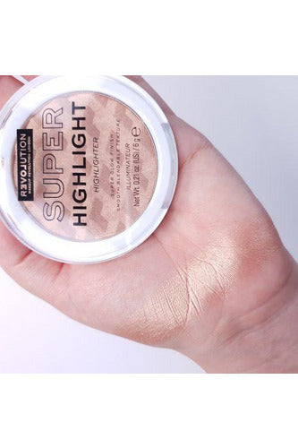 Buy Revolution Relove Super Highlighter in Pakistan