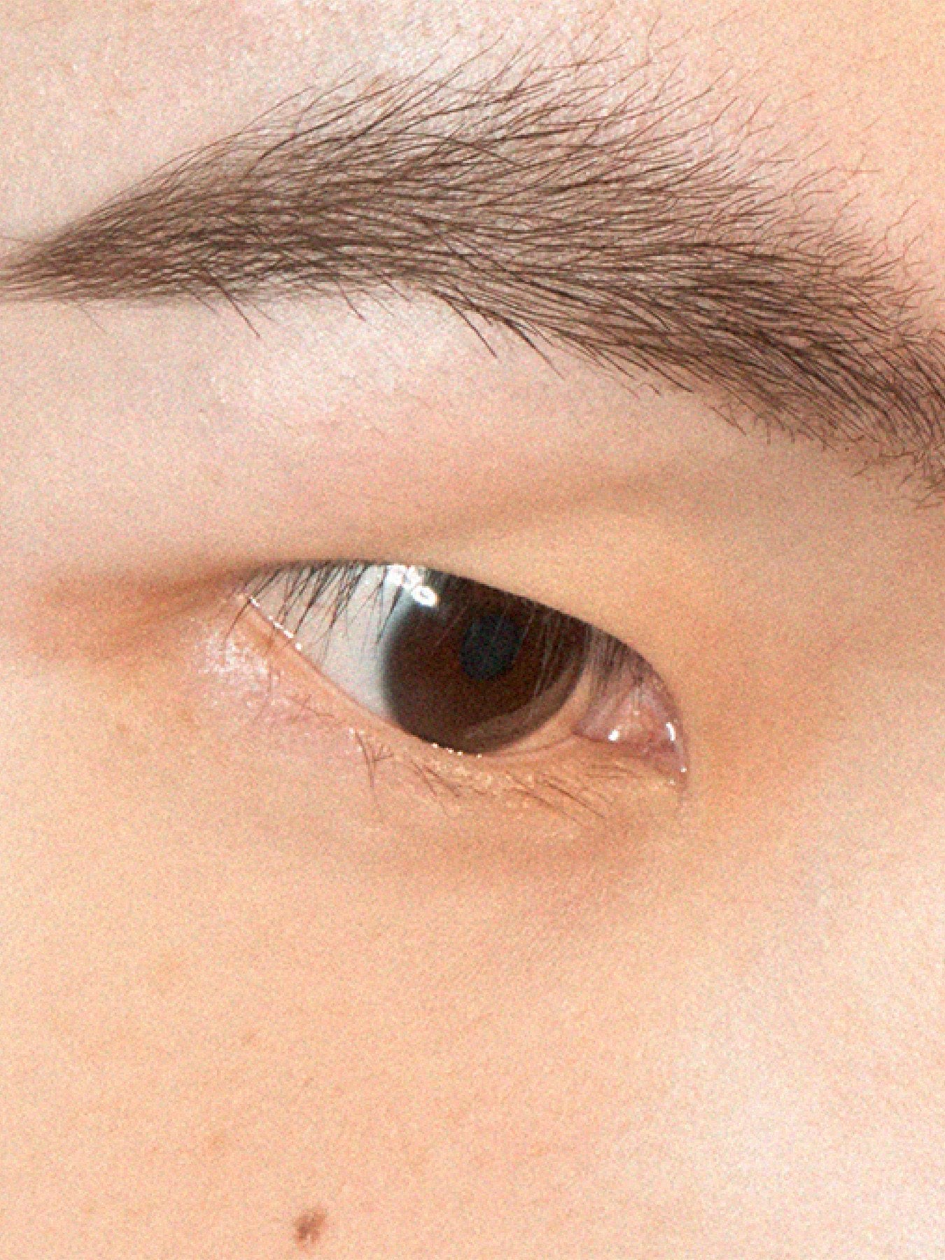 Buy Gucci Crayon Defination Sourcils Powder Eyebrow Pencil - 01 Taupe in Pakistan