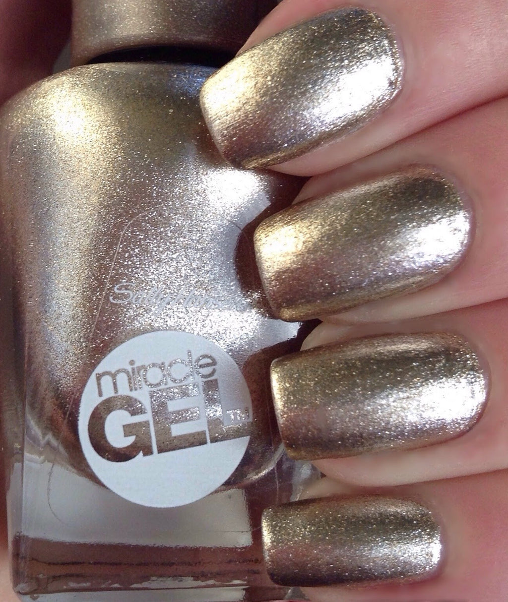 Buy Sally Hansen Miracle Gel Nail Polish - 510 Game Of Chromes in Pakistan