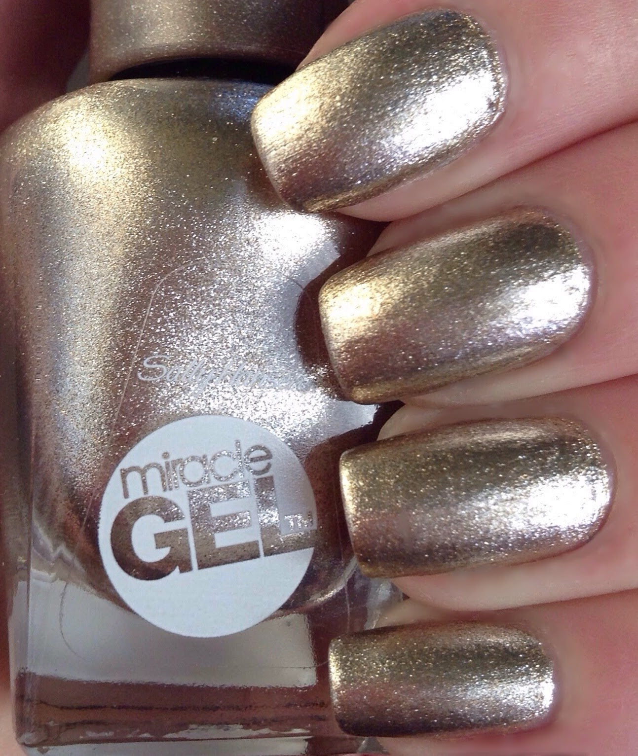 Buy Sally Hansen Miracle Gel Nail Polish - 510 Game Of Chromes in Pakistan