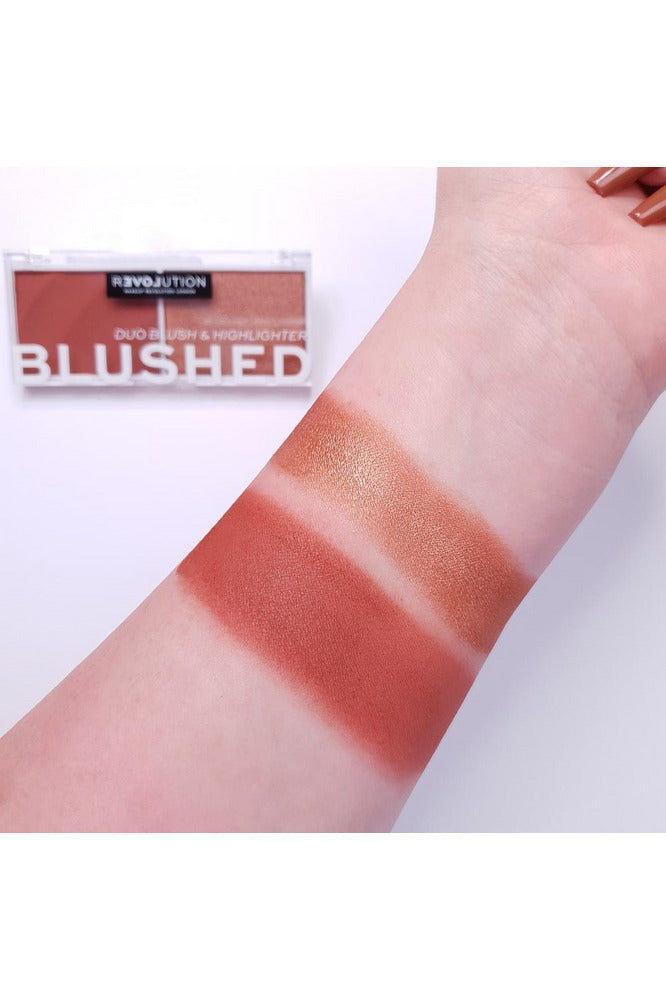 Buy Revolution Relove Colour Play Blushed Duo in Pakistan