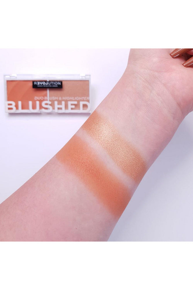 Buy Revolution Relove Colour Play Blushed Duo in Pakistan