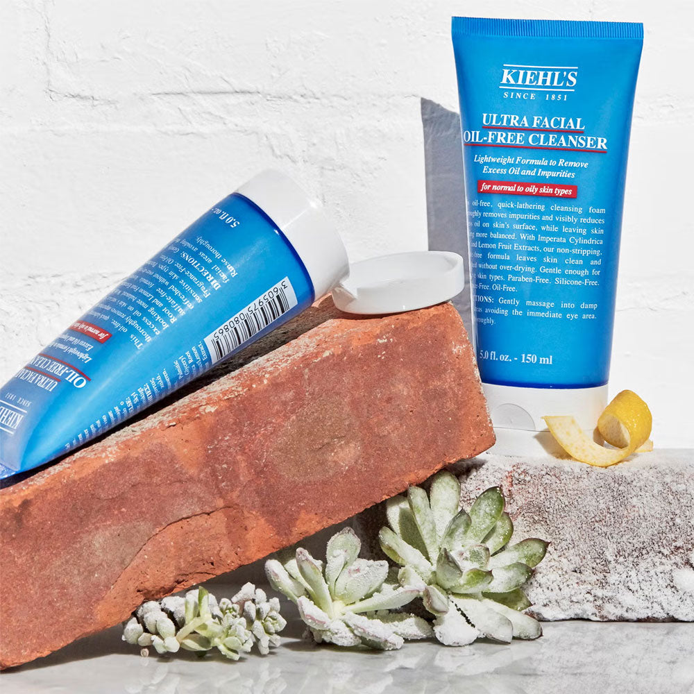 KIEHLS  Ultra Facial Oil Free Cleanser - 150ML